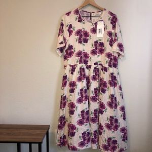 AUGUSTE vintage ivory  Sienna Audrey” with purple floral design midi dress NWT